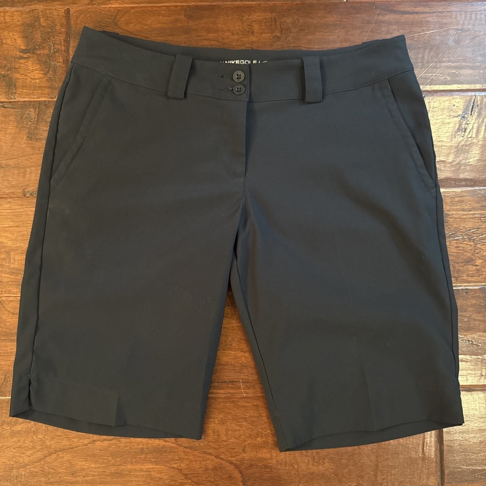 Nike Golf  Tour Performance Dry-Fit Shorts Size 8 Black Stretch Above Knee EUC